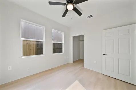 4415 Castor Street Houston TX 77022