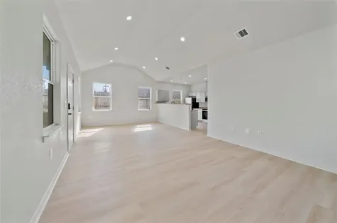4415 Castor Street Houston TX 77022