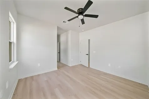 4415 Castor Street Houston TX 77022