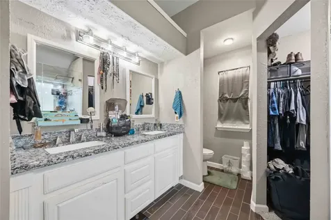 2118 Aberdeen Drive League City TX 77573