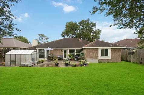 2118 Aberdeen Drive League City TX 77573