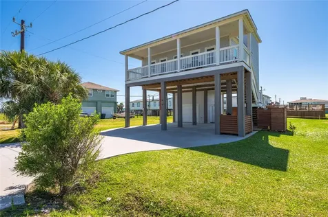 3920 2nd Street Galveston TX 77554