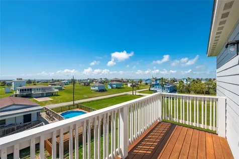 3920 2nd Street Galveston TX 77554