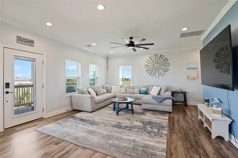 3920 2nd Street Galveston TX 77554