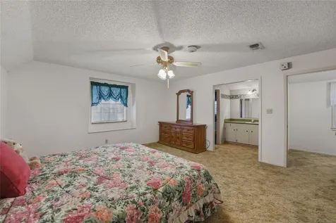 414 Giese Lane La Grange TX 78945