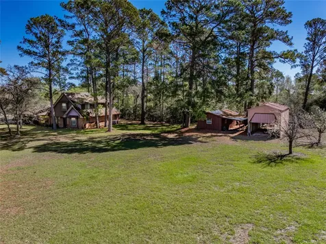 414 Giese Lane La Grange TX 78945