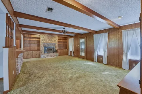 414 Giese Lane La Grange TX 78945