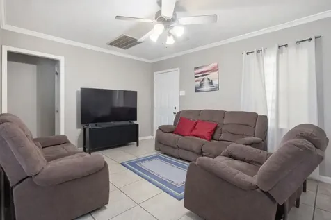 2106 6th Street Galena Park TX 77547