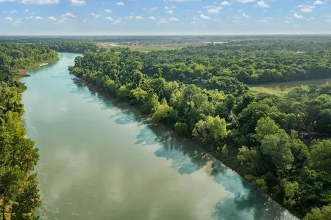 3023 River Forest Drive Richmond TX 77406