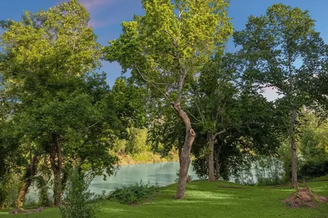 3023 River Forest Drive Richmond TX 77406