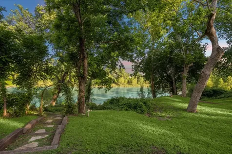 3023 River Forest Drive Richmond TX 77406