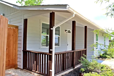 528 Prairie Street Columbus TX 78934