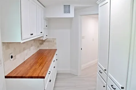 528 Prairie Street Columbus TX 78934