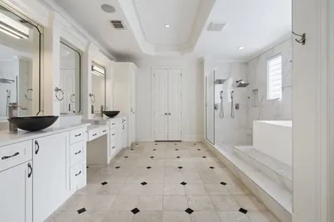 3844 Bellefontaine Street Houston TX 77025