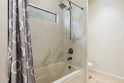 3844 Bellefontaine Street Houston TX 77025
