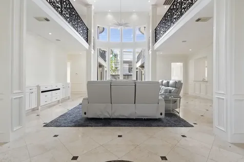 3844 Bellefontaine Street Houston TX 77025