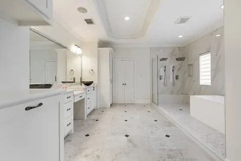 3844 Bellefontaine Street Houston TX 77025
