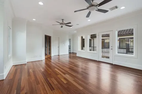 3844 Bellefontaine Street Houston TX 77025