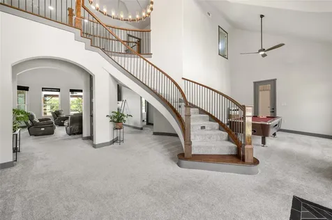 206 Elm Street Highlands TX 77562