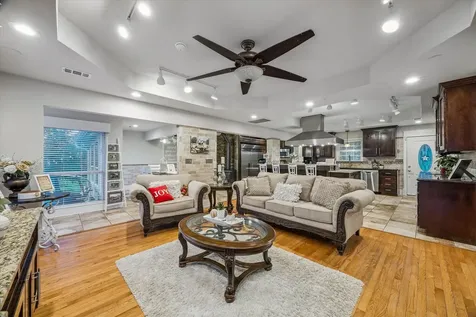 3515 County Road 36 Angleton TX 77515