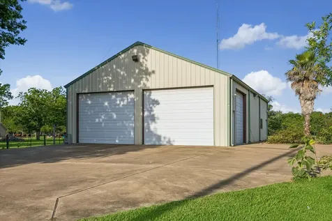 3515 County Road 36 Angleton TX 77515