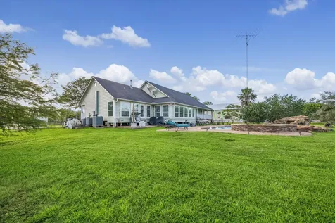 3515 County Road 36 Angleton TX 77515