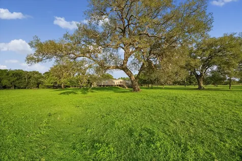3515 County Road 36 Angleton TX 77515