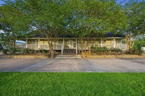 3515 County Road 36 Angleton TX 77515