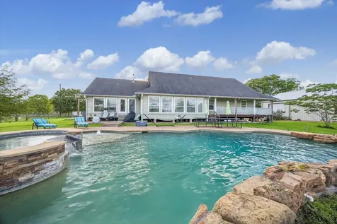 3515 County Road 36 Angleton TX 77515