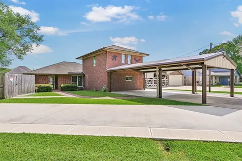 9206 W Sterling Drive Pearland TX 77584