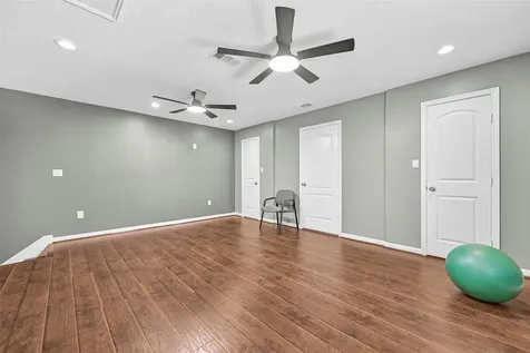 9206 W Sterling Drive Pearland TX 77584