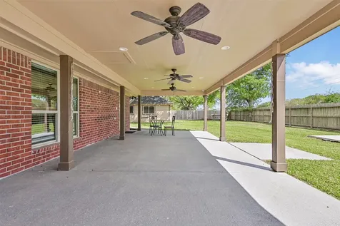 9206 W Sterling Drive Pearland TX 77584