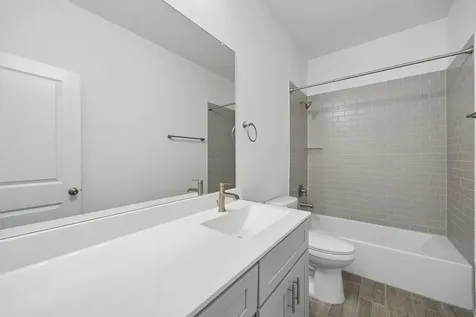 13710 Ballast Green Drive Texas City TX 77568