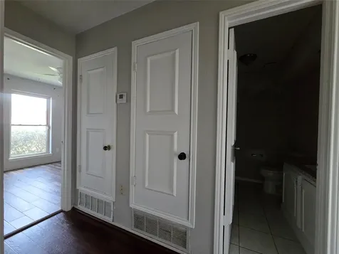 1818 Pine Hollow Drive Missouri City TX 77489