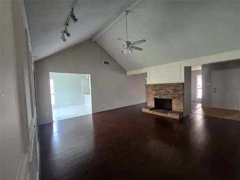 1818 Pine Hollow Drive Missouri City TX 77489
