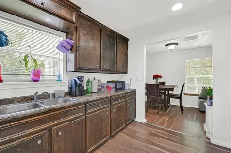 10526 Palestine Street Jacinto City TX 77029