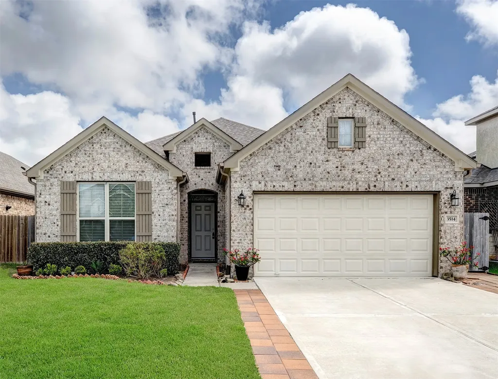 3514 Conquest Circle Texas City TX 77591