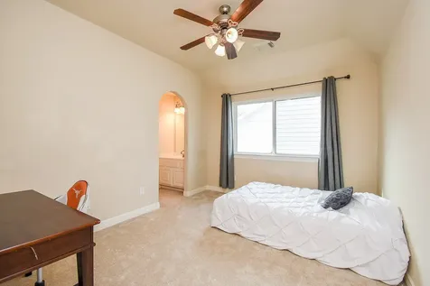 1619 Caledonia Trail Sugar Land TX 77479