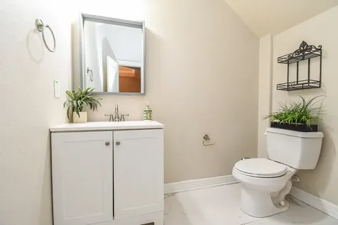 1619 Caledonia Trail Sugar Land TX 77479