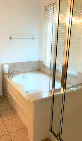 4611 Pin Oak Creek Lane Kingwood TX 77345