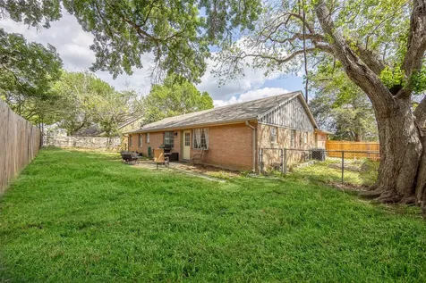 401 E Stone Street Brenham TX 77833