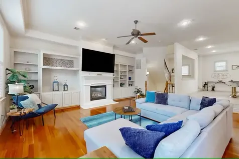 404 W 16th Street Houston TX 77008