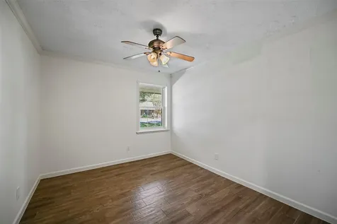 1907 Dellore Lane League City TX 77573