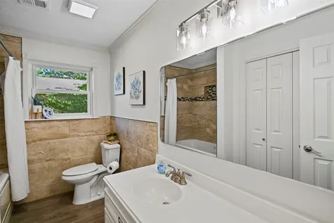 1907 Dellore Lane League City TX 77573