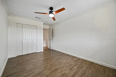 1907 Dellore Lane League City TX 77573