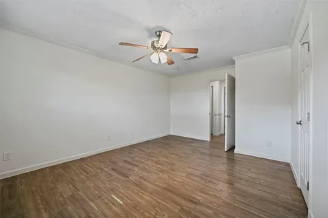 1907 Dellore Lane League City TX 77573
