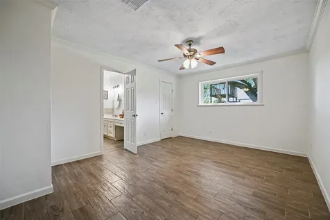 1907 Dellore Lane League City TX 77573