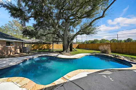 1907 Dellore Lane League City TX 77573