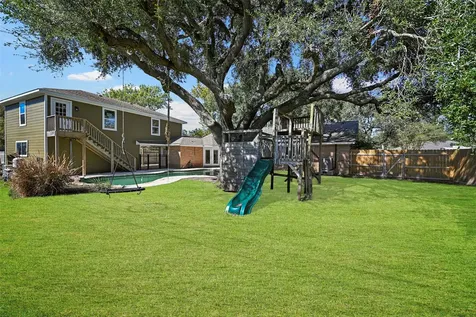 1907 Dellore Lane League City TX 77573