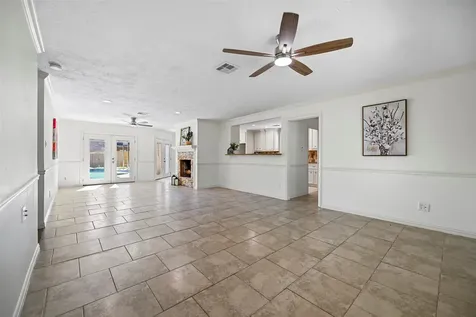 1907 Dellore Lane League City TX 77573